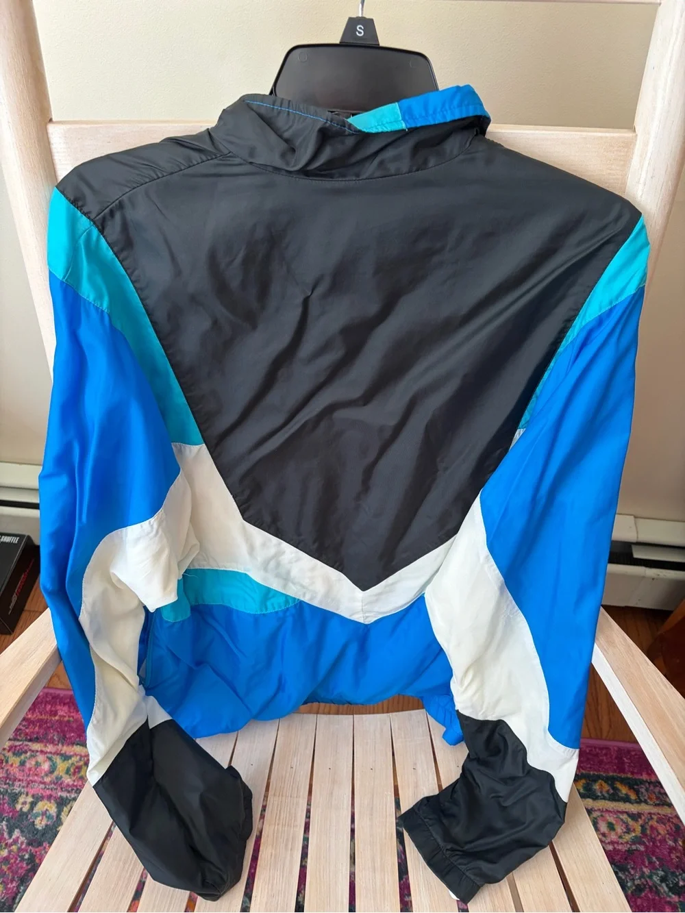 Vintage 90s Nike Women's Blue & Black Retro Windbreaker Jacket - M